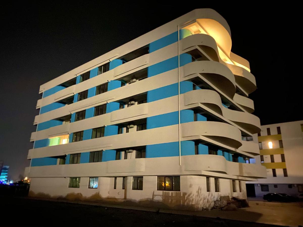Rohan Studio One Aparthotel Navodari Luaran gambar