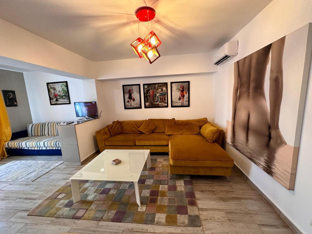 Rohan Studio One Aparthotel Navodari Luaran gambar