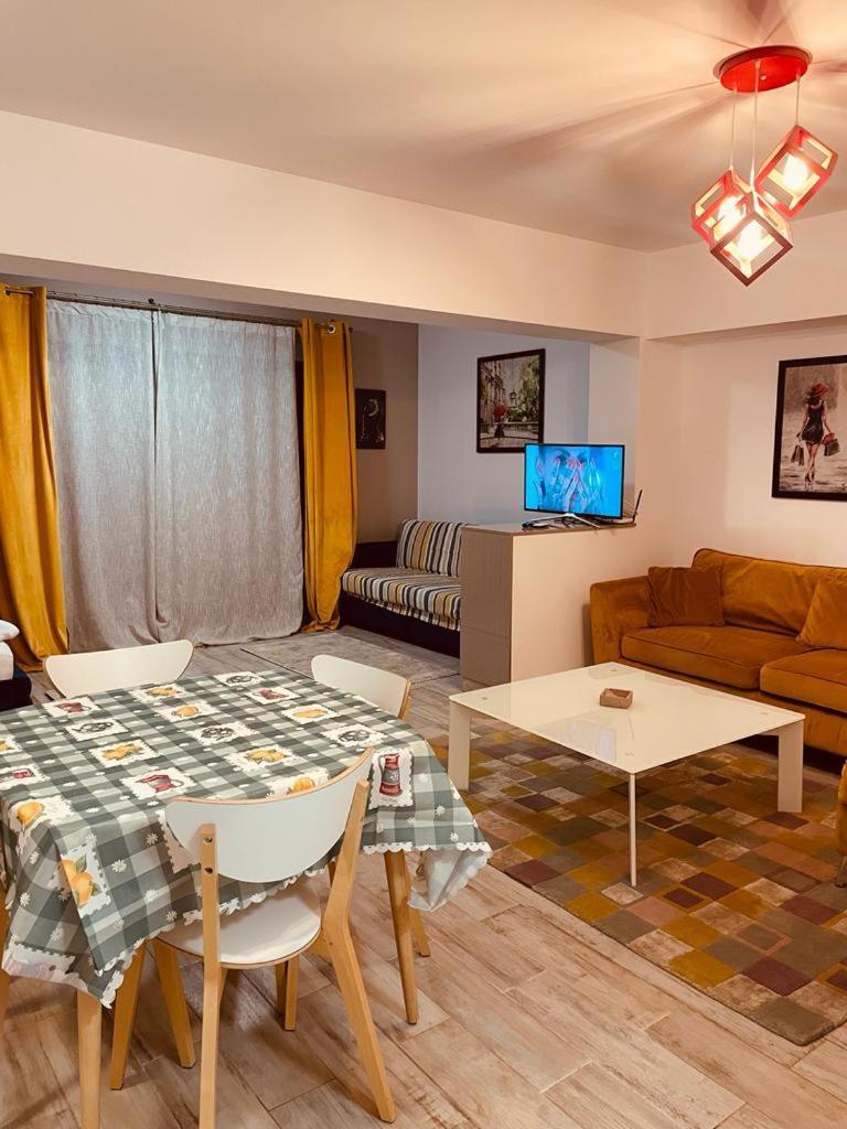 Rohan Studio One Aparthotel Navodari Luaran gambar