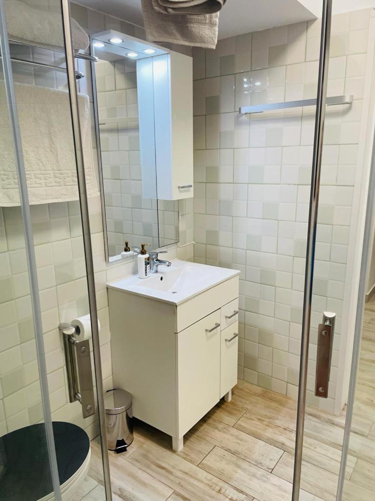 Rohan Studio One Aparthotel Navodari Luaran gambar