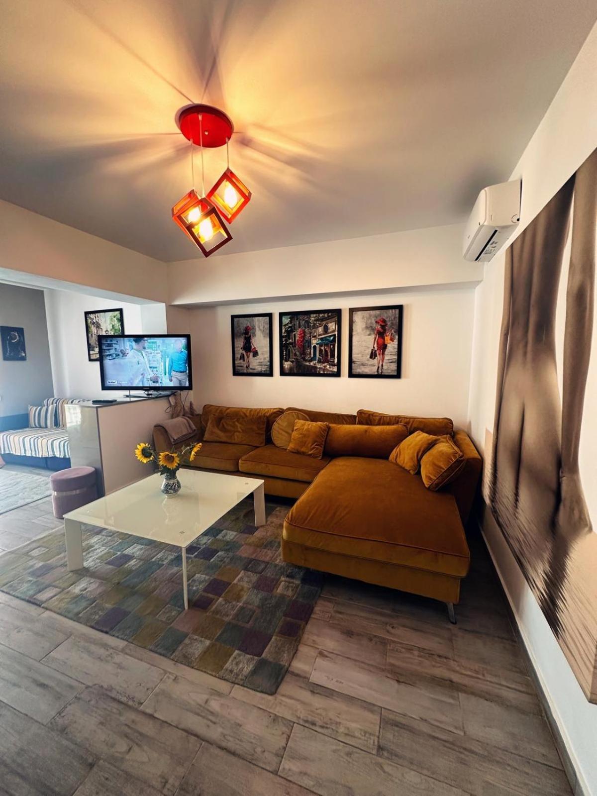 Rohan Studio One Aparthotel Navodari Luaran gambar